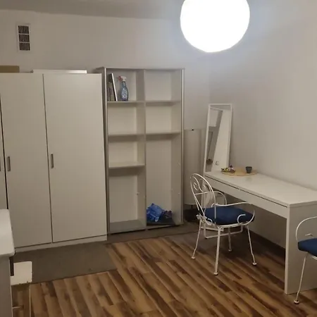 Przytulny 17 Z Balkonem W Mieszkaniu 2 Pokojowym